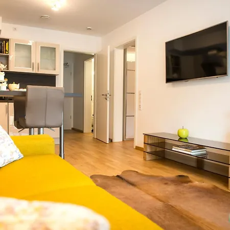 アパート Rosaliya